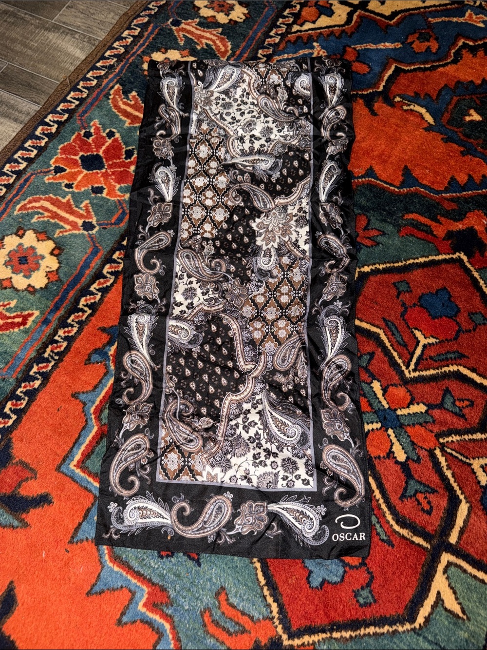 Vintage Oscar de la Renta Signed 100% Silk Paisley Oblong Scarf